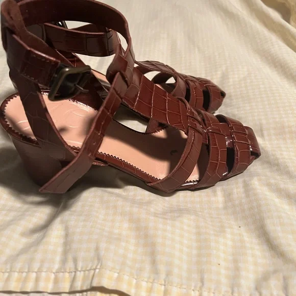 J crew fisherman sandals. Good condition - Picture 3 of 6